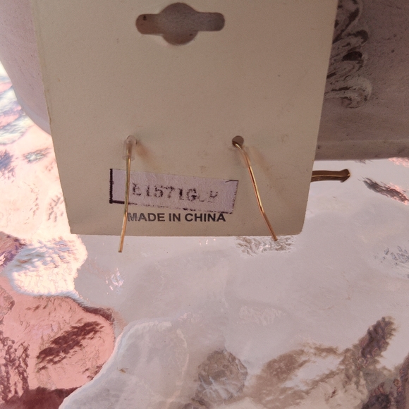 Earrings for women - Picture 3 of 4